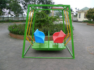 Xích đu 4 ghế