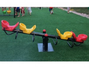 Bập bênh 4 chỗ ngồi